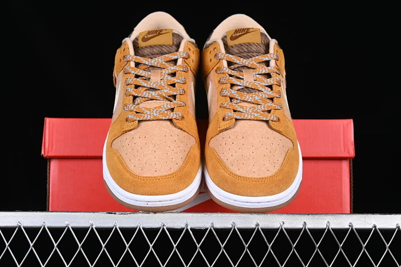 All categories Nk SB Dunk series Nk SB Dunk Low low-top sneakers Nk Dunk Low Xiongxiong joint name wheat color SB low-top sports and leisure sneakers DZ5350-288